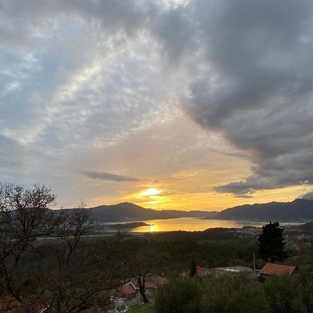 Guest House Pocanic Tivat Exterior foto